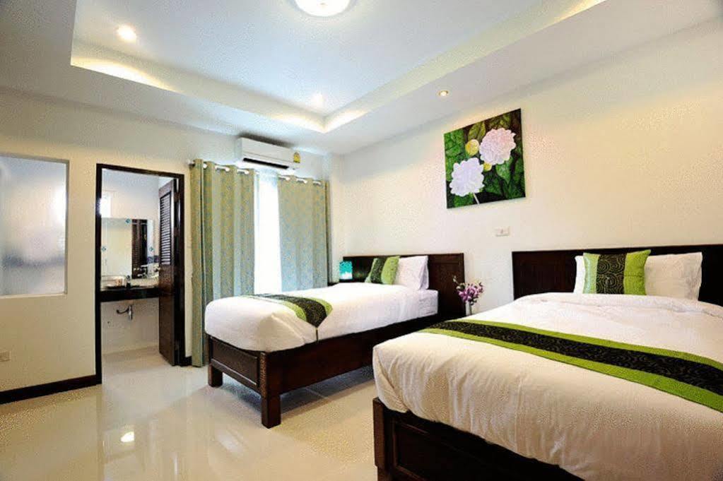 Ruen Buathong Boutique Hotel Patong Beach Екстер'єр фото